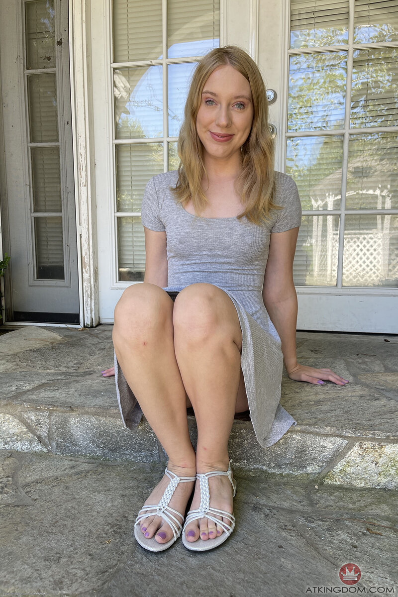 Мария, 24 года, 0 размер груди